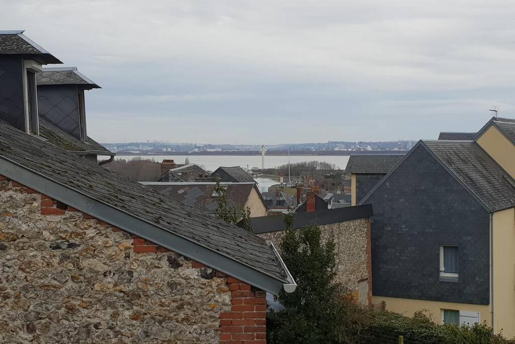 Le Longchamp Apartamento Honfleur Exterior foto